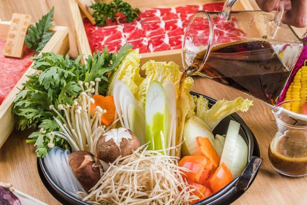 日暖心锅物——寿喜烧凯发k8登录在家做冬(图4)
